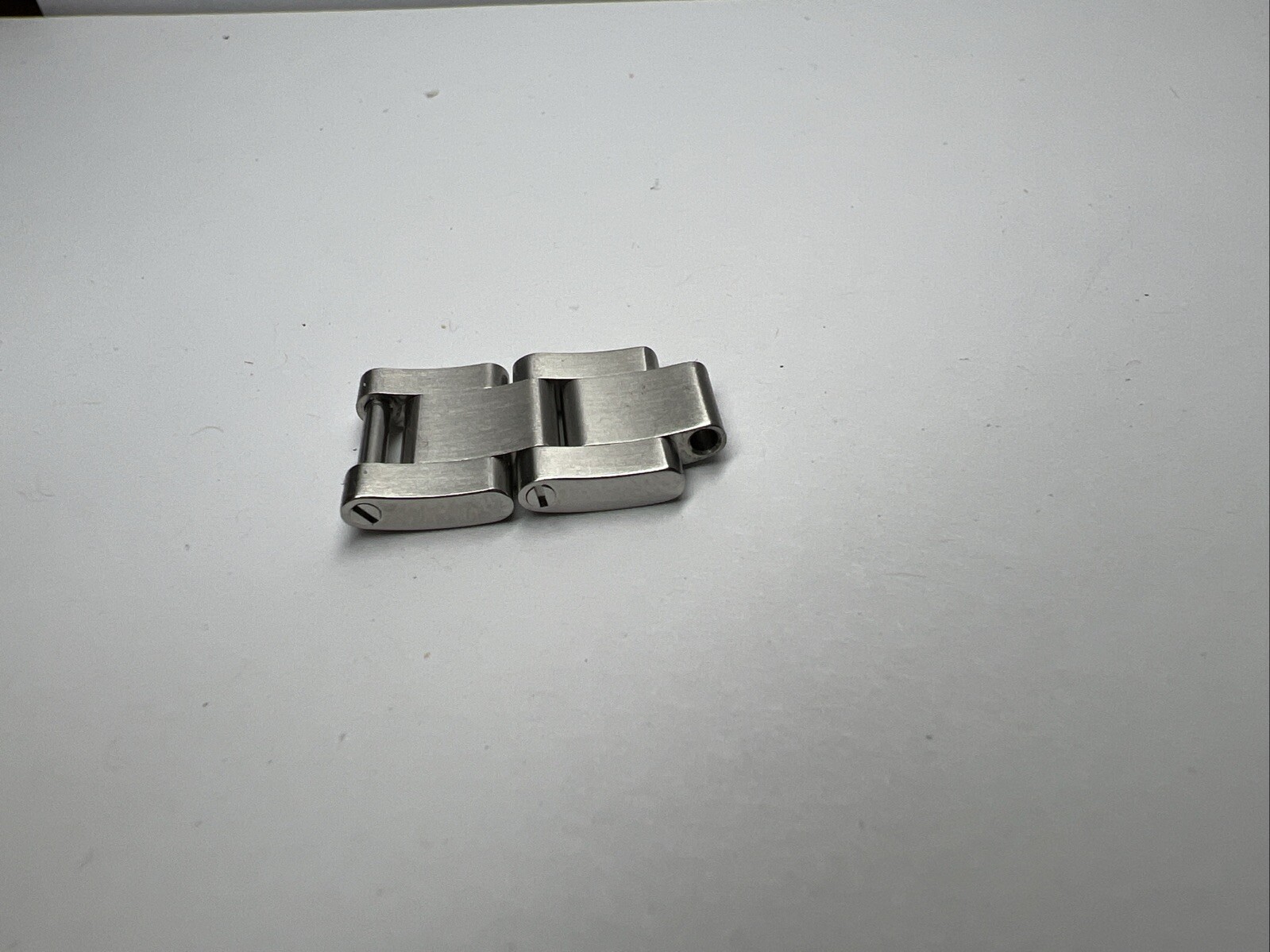 AUTHENTIC ROLEX SOLID MIDSIZE DATE DATEJUST STAIN… - image 4