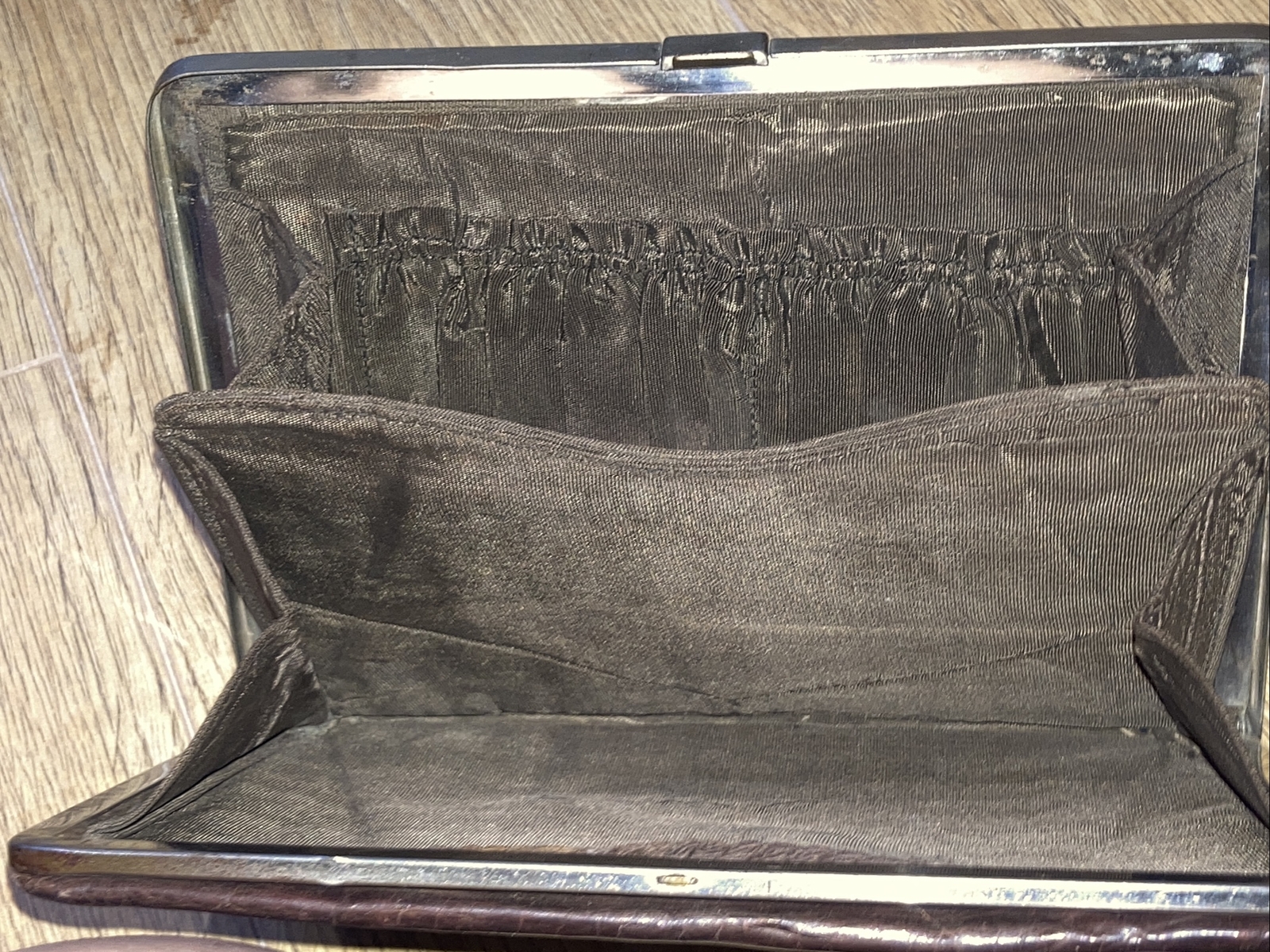 True Vintage Art Deco Two Tone 1930s Clutch Bag 7