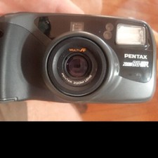 Pentax Zoom 90-WR 35mm Water Resistant Point  Shoot Film Camera Vintage