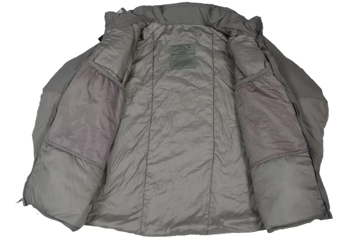 サ*ェ様 90s USA製【ECWCS level7 】jacket size s-l1200.jpg