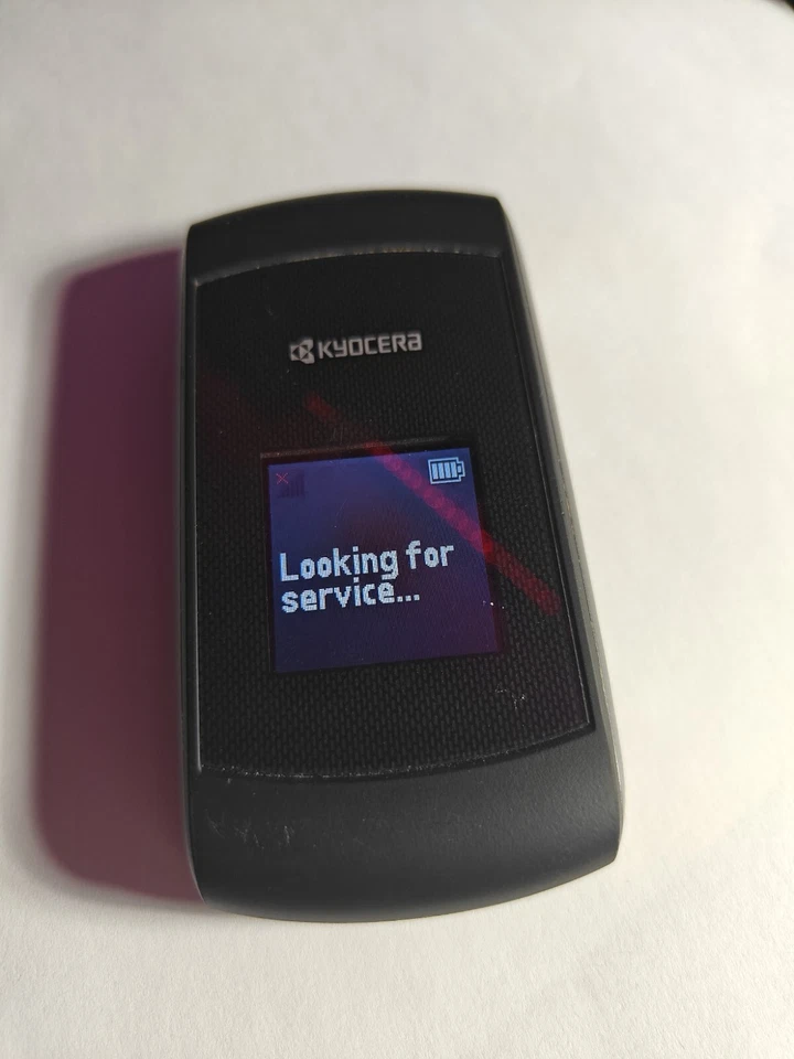 Lot Of 2 Phone,Kyocera Kona S2151 Sprint ,Sanyo  Katana LX Sprint - Image 2 of 4