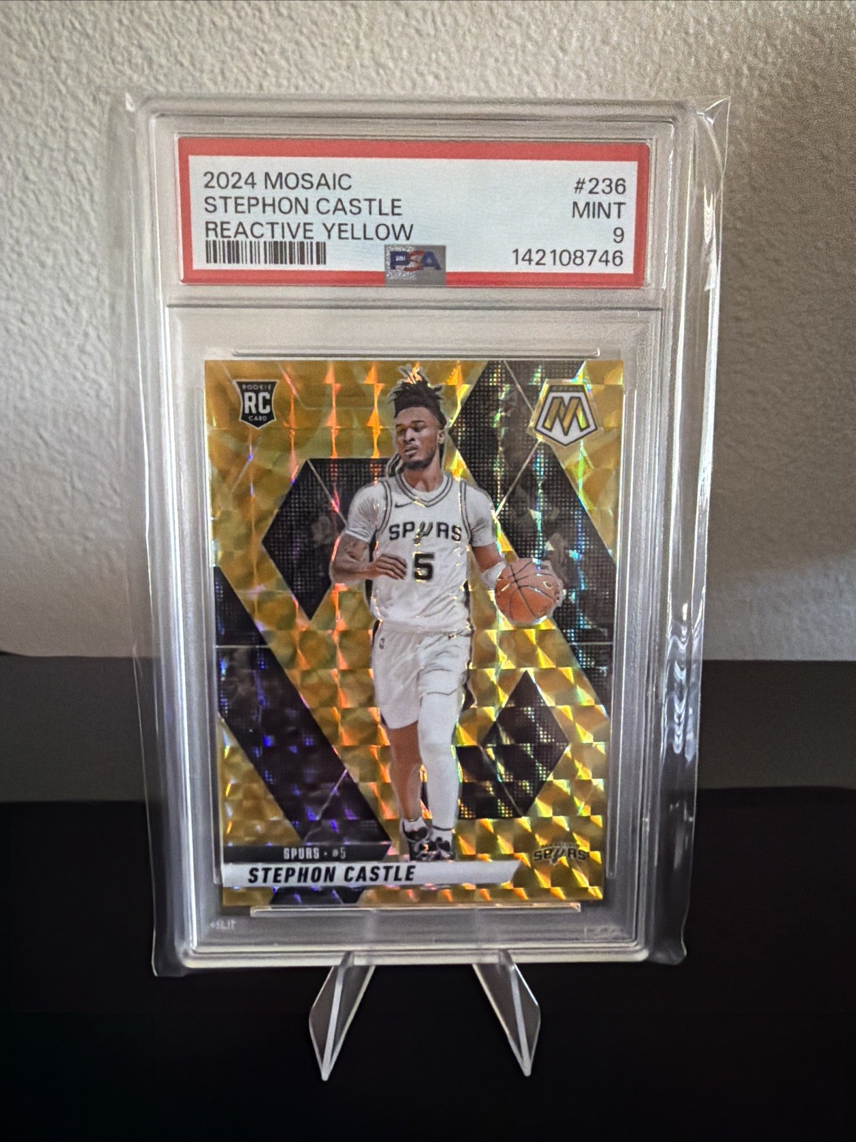 2024 PANINI MOSAIC REACTIVE YELLOW #236 STEPHON CASTLE (RC) PSA 9 #236 Spurs!