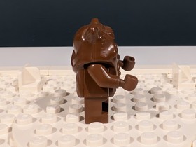 LEGO Star Wars Ewok (Wicket) Minifigure Sw0050 From Ewok Attack Set 7139