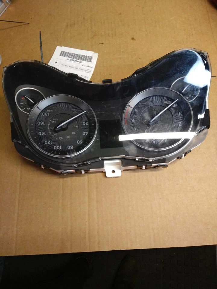 2015 INFINITI Q70 Speedometer Gauge OEM Grey 3.7L 82K Miles NJ25-21302-523887 - Image 2 of 4