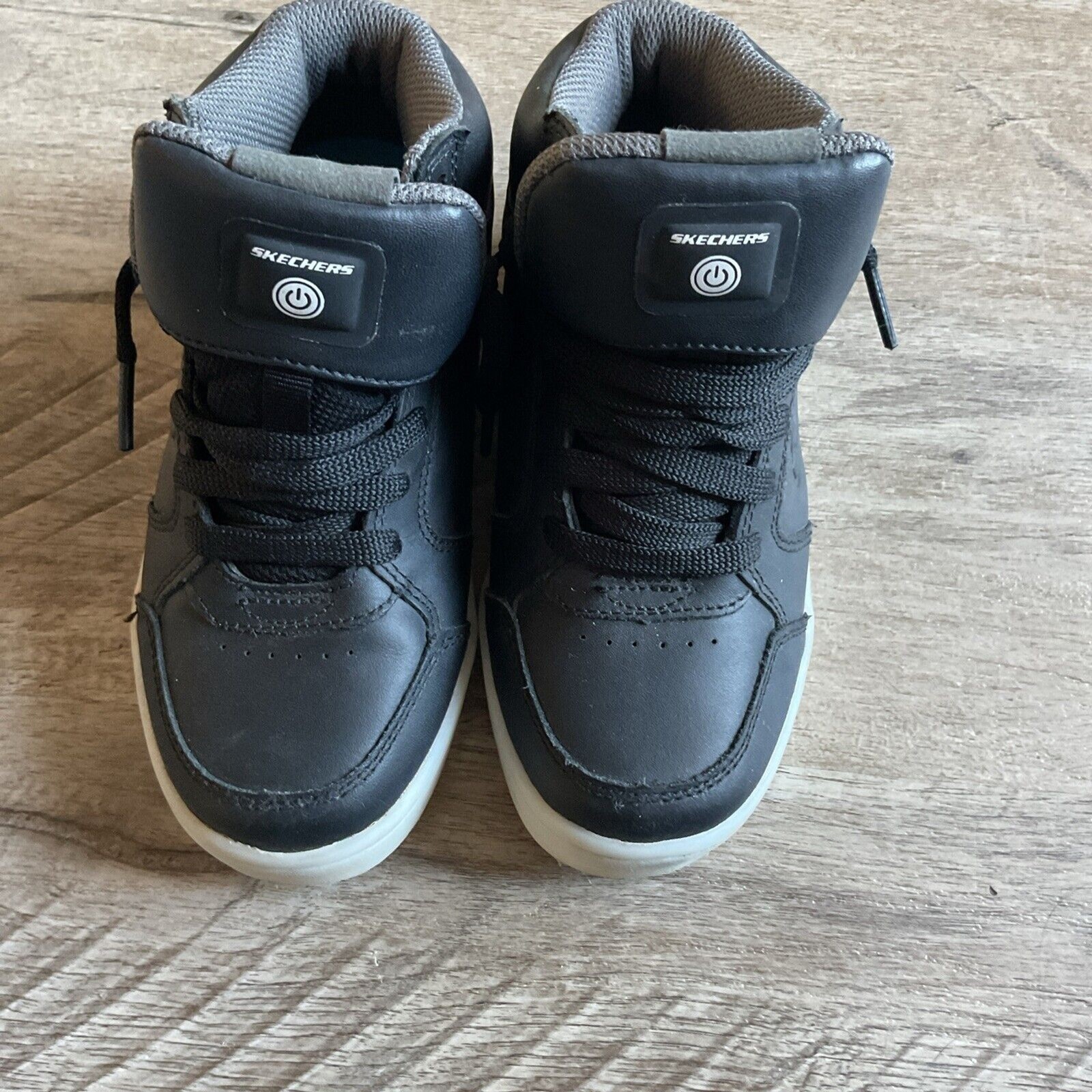 SAOLA Scarpe da ginnastica casual nere Skechers Energy Lights 90600L da ragazzo taglia 1