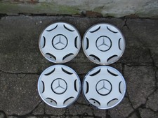 Original Mercedes-Benz E-Klasse W124 Radkappen Satz 4-St&uuml;ck 15 Zoll.1244011424.
