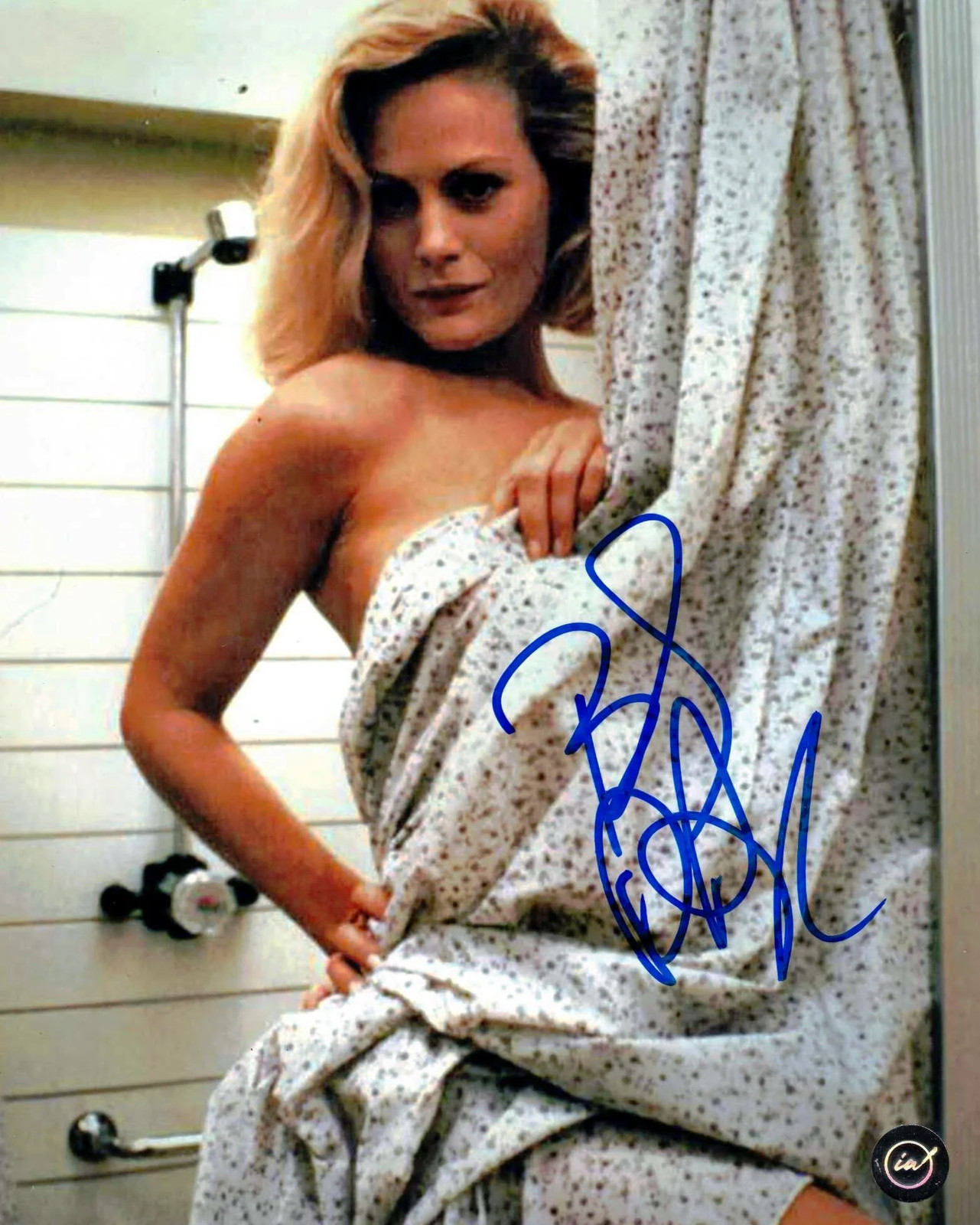 Beverly d'angelo autographed national lampoon’s european vacation 8x10 photo