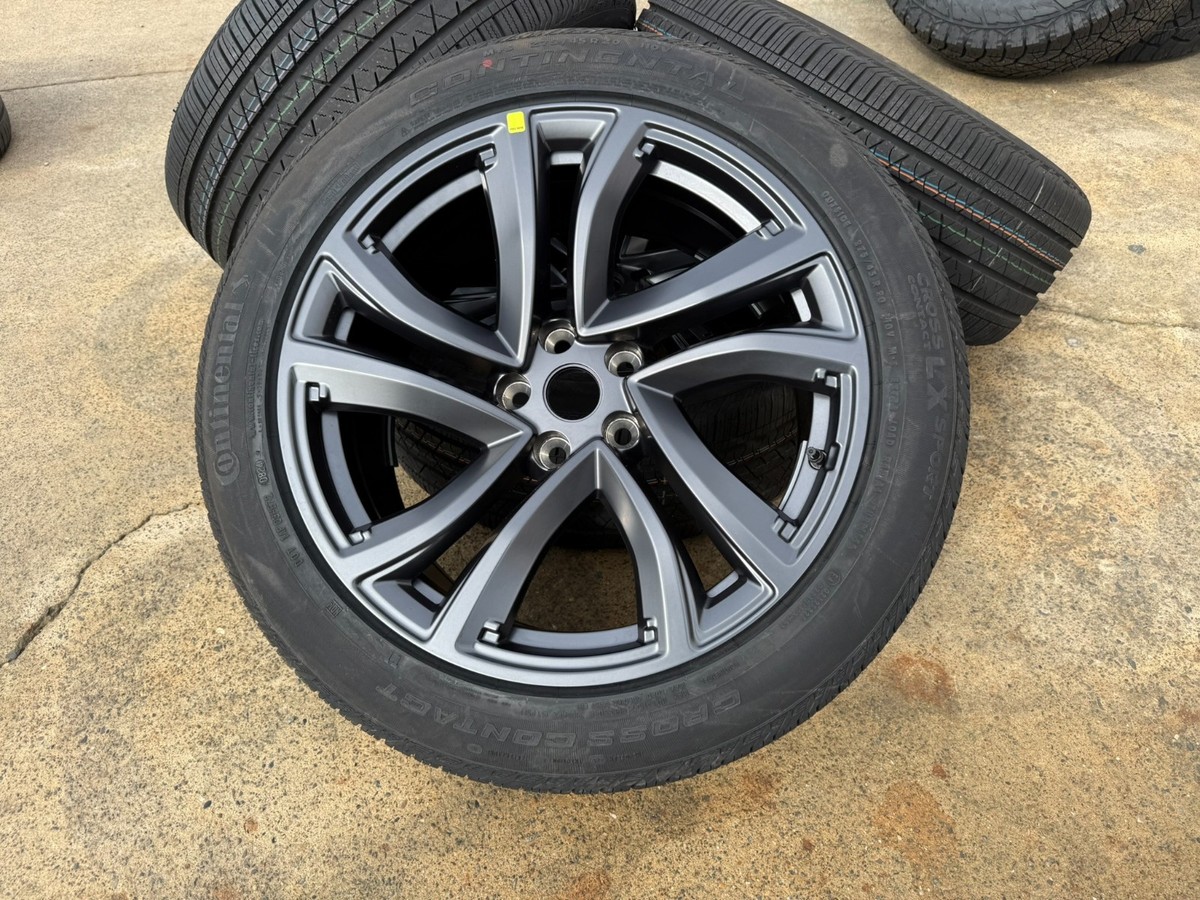4) OEM 2026 TESLA MODEL X 20