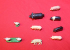 Farmer, Tractor,Horse Trailer,Animals 18 Lot Chickens,Pigs, Cattle & Horses — photo 4