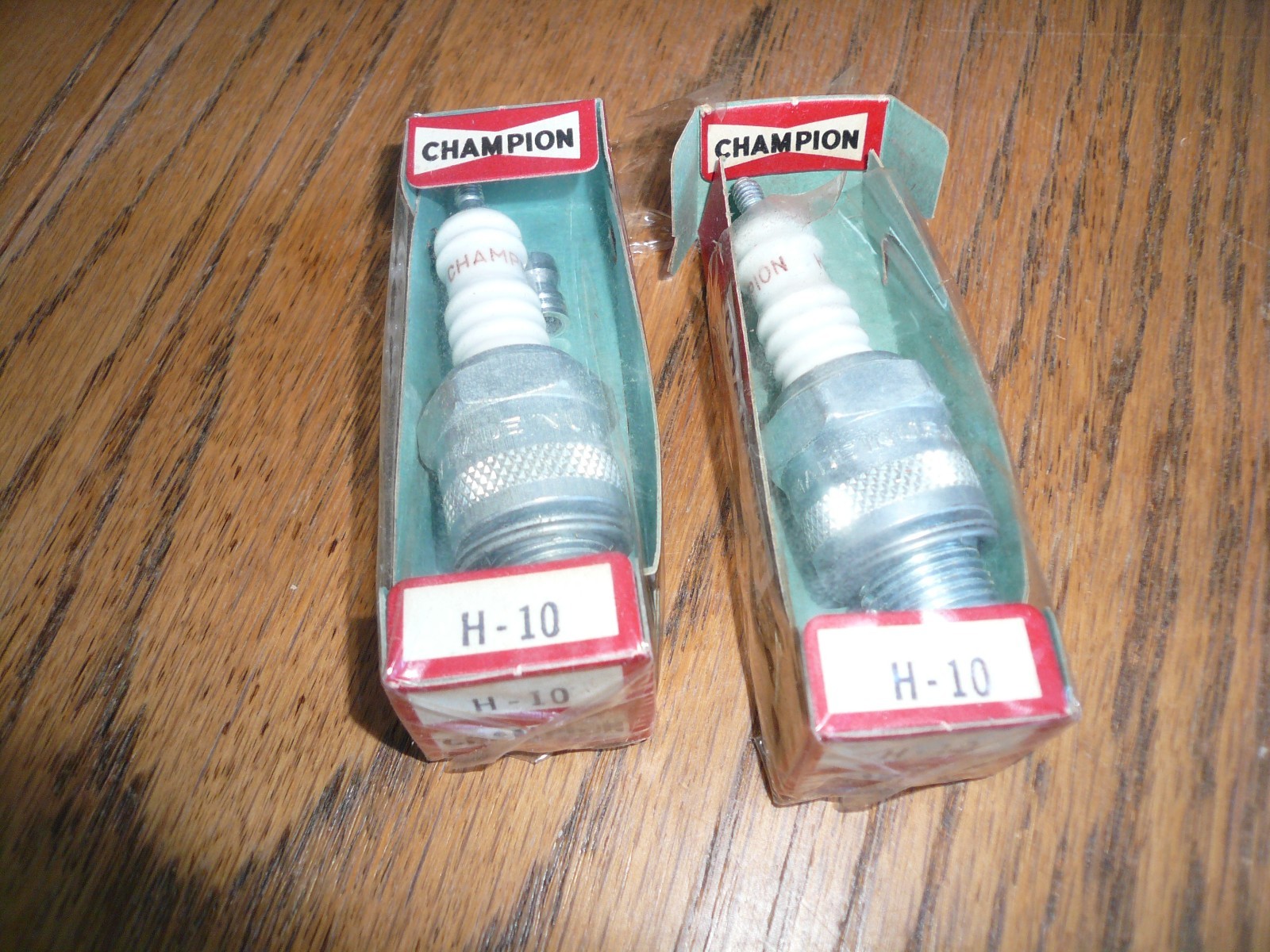 Champion Spark Plugs H-10 Qty 2  NOS Ford, Mercury, Graham 1970s