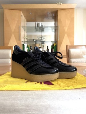 adidas gazelle silver green womens adidas x Gucci Gazelle Wedge Pink Velvet Sneakers Pink / Gucci main image 0