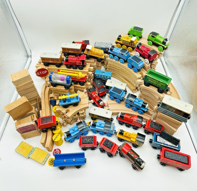 Lot 150+ Thomas & Friends Wooden Train Cars, Track Scenery Stop Signs Cones Plus