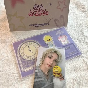 Stray Kids 5'Clock Photocard + Acrylic Stand Felix