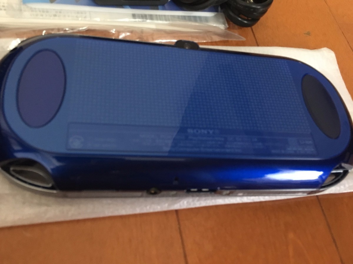 PlayStation Vita - 4月1日迄！ あぴすけです！！ PlayStation PS Vita Wi-Fi PCH-1000 ZA04 Sapphire Blue from