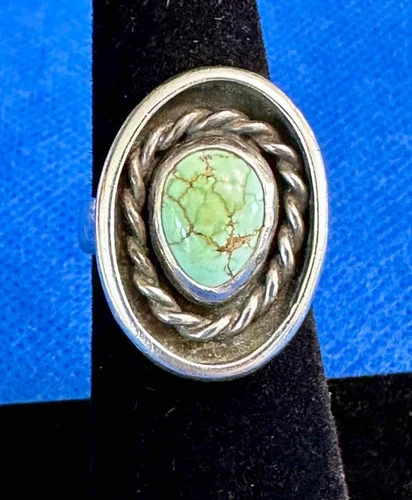 Southwest Design Oval Sterling Silver & Turquoise Ring  Sz. 7
