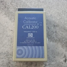 LARSON DAVIS CAL200 PRECISION ACOUSTIC CALIBRATOR