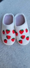 Heart/strawberry Slippers for Women,Cute Memory Foam Slip, size 10/11 44/45