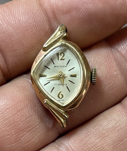 Waltham Wind Up Watch 17 Jewels !! ( Parts Repair ) - Picture 7 of 8
