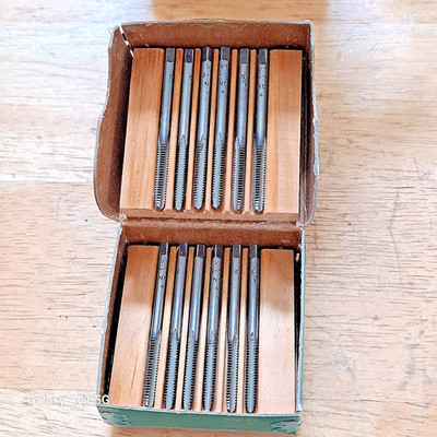 Boxe Of 12 Vermont Machine Screw Taps 6-32 No 120 NC Plug 3 Flute NEW NOS