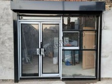 Aluminium Shopfront with Single Door / Shopfront / Shutter / Glass Shopfront