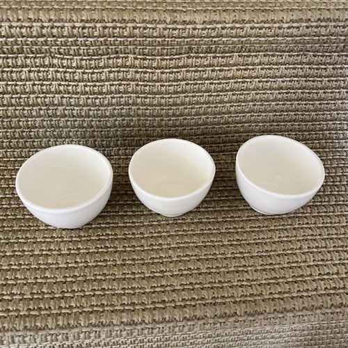 B Barbara Eigen Dip Schalen cremefarben 2,5" hoch 3er Set KERAMIK STUDIO USA weiß - Bild 2 von 9
