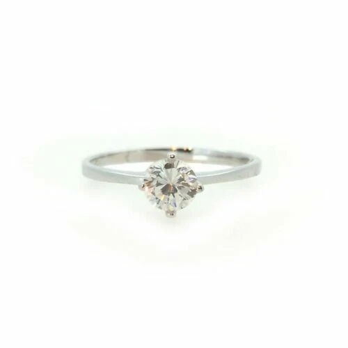 Anelli di lusso in argento con pietra principale zircone Misura anello 18