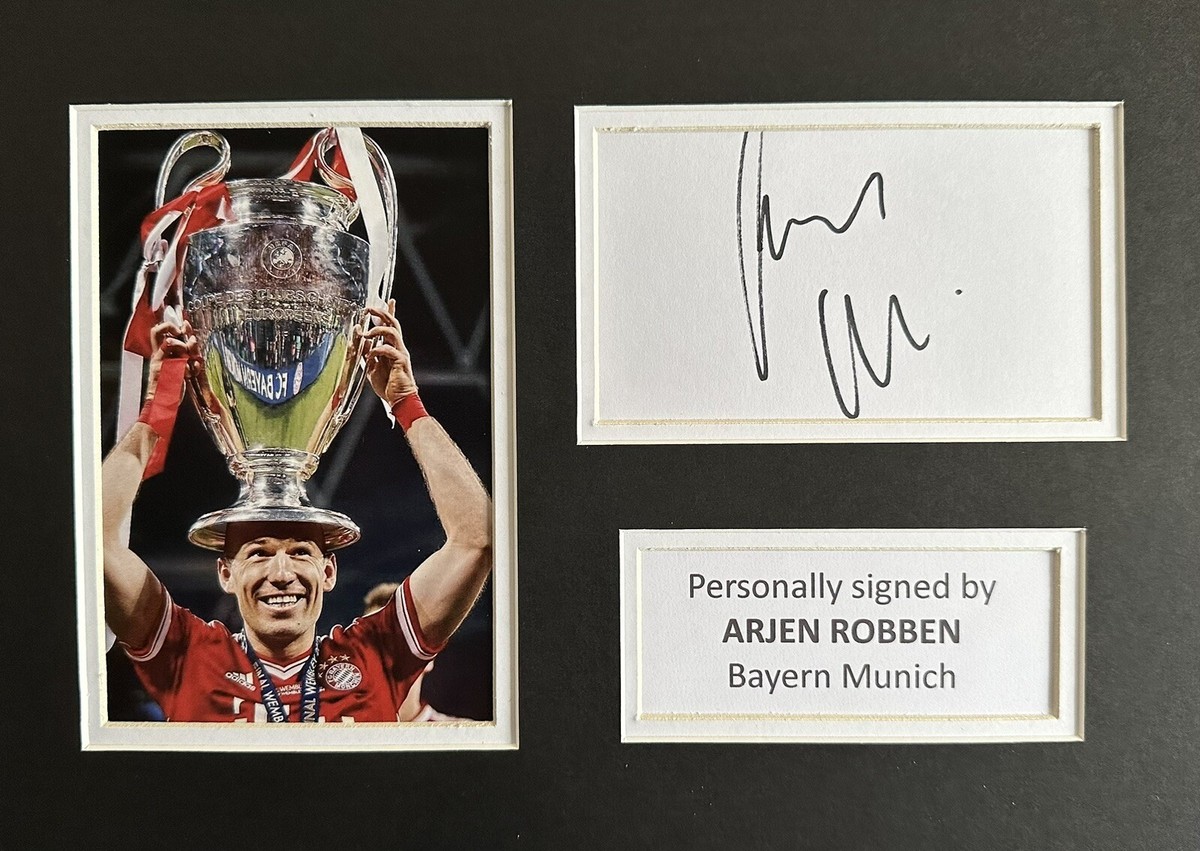 Carte Autographe Signée Arjen Robben (FC Bayern Munich) – Encadrée Et Prête à Afficher
