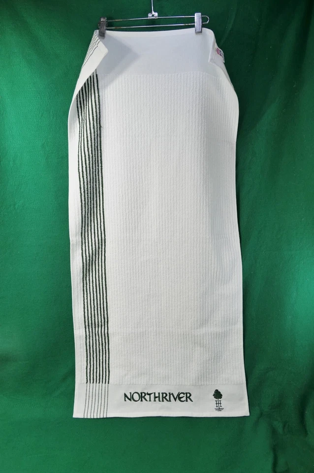 New Northriver Caddy / Players Golf Towel 44" x 22" - Image 4 of 4