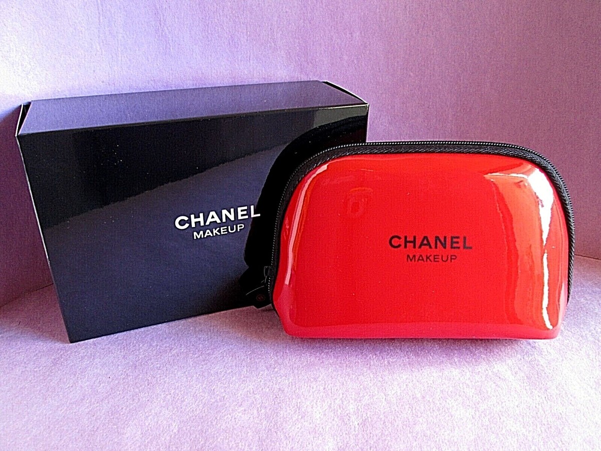 brud Monetære polet CHANEL Makeup Vintage New Cosmetic Bag Red Faux Patent Leather in Box VIP 5"x3" | eBay brud Monetære polet CHANEL Makeup Vintage New Cosmetic Bag Red Faux Patent Leather in Box VIP 5"x3" | eBay