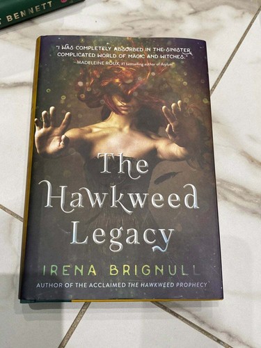 The Hawkweed Legacy by Irena Brignull - 第 1/1 張圖片