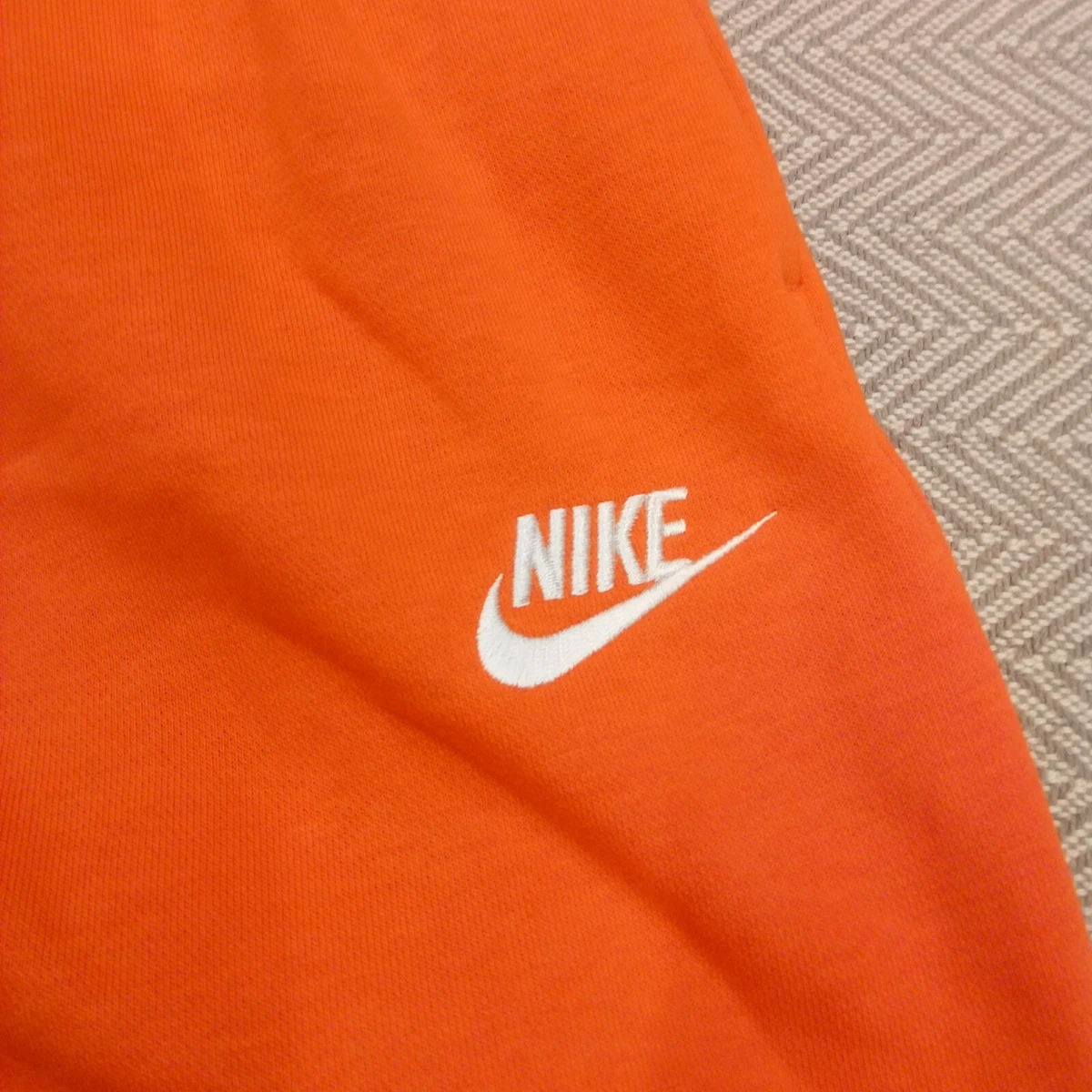 Sweat nike orange sale