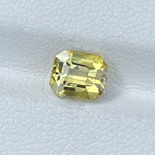 Natural Unheated Yellow Chrysoberyl 1.52 Cts Emerald Cut VVS Sri Lanka Loose Gem - Picture 1 of 8