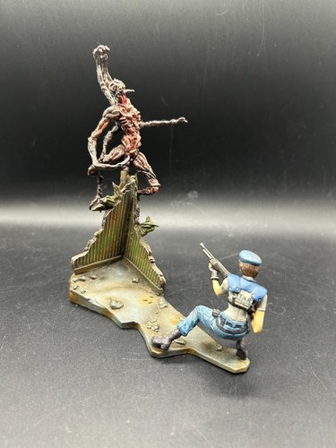 Organic Resident Evil Figure PART.5 Bio Hazard Jill Valentine VS. Chimera
