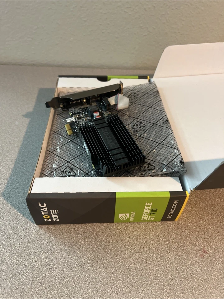 Zotac ZT-71304-20L graphics PCI-E 64BIT card, NVIDIA GeForce GT 710 1GB GDDR3 - Image 4 of 4