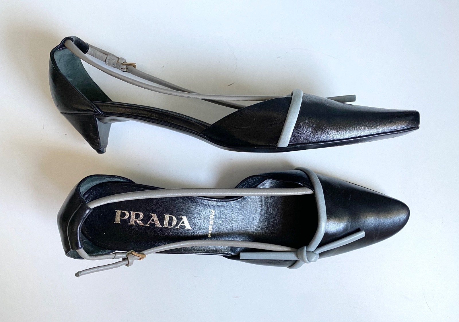 PRADA Scarpe Vintage 2000 Décolleté A Punta Pelle Nera IT38 Kitten Heel Pump Y2K