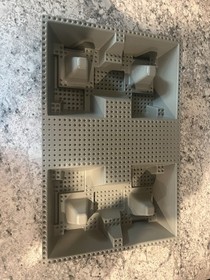 LEGO 4990 Gray Raised Baseplate Rock Raiders HQ 15x10in Castle 30271px3 Base