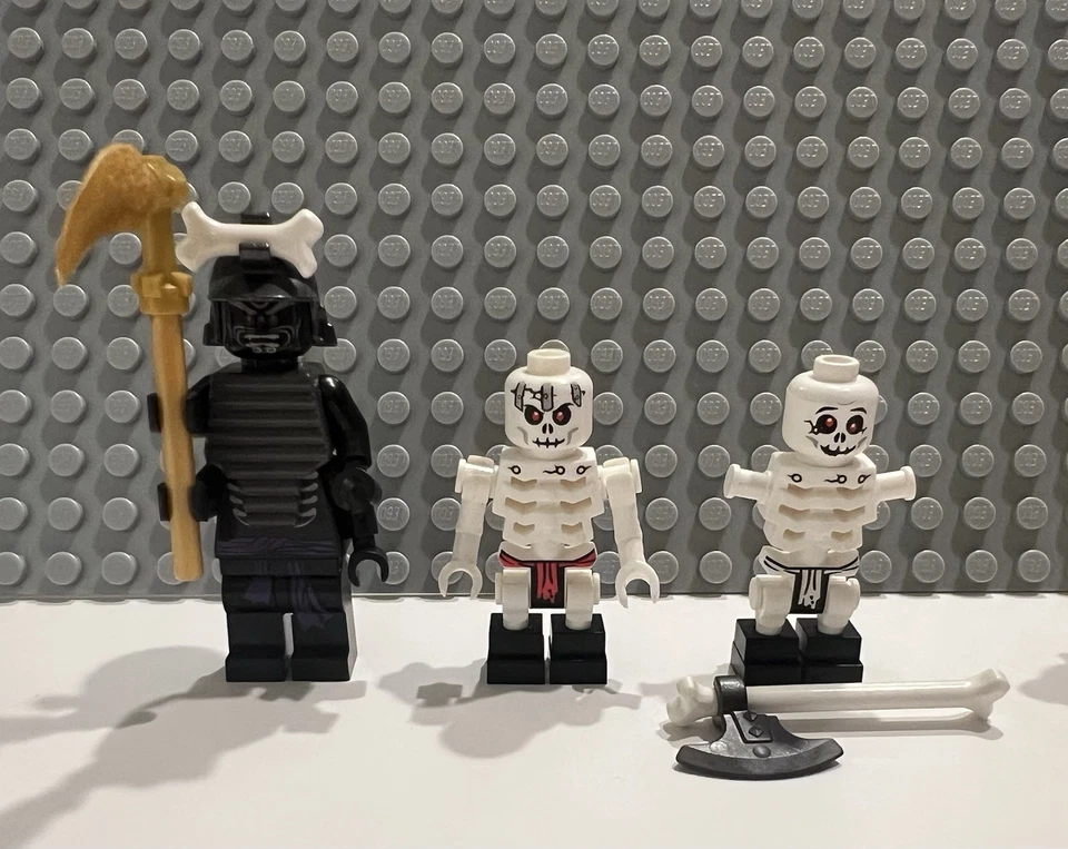 LEGO Authentic Ninjago Minifigures Lot of 6 with Accessories — Great Condition - Image 2 of 4