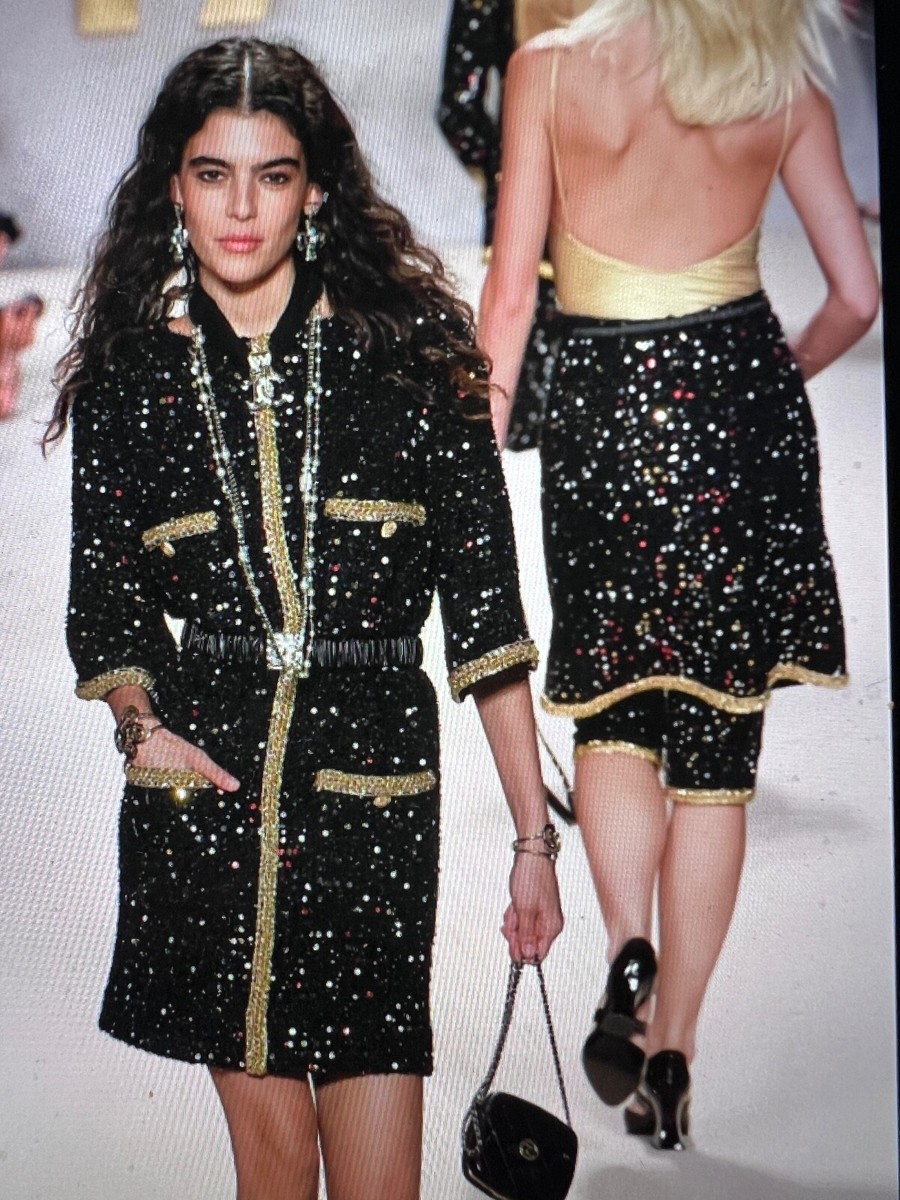 CHANEL 38ハーフ Chanel Boots Size 38 IT: Distinctive Cutout Design