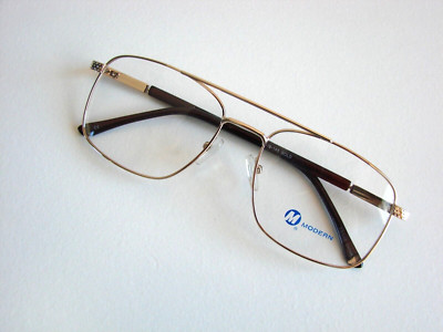 NAVIGATOR RECTANGLE  EYEGLASS FRAME FROM MODERN OPTICAL MODEL CHISEL COLOR GOLD