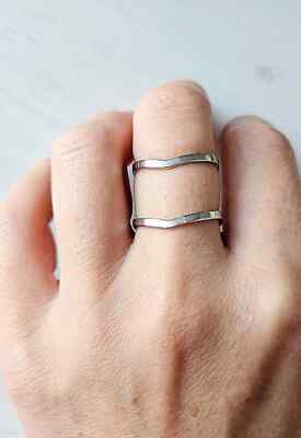 Doppellagiger Ring groß Silber Gold zweireihig modern minimal stapelbar Statement