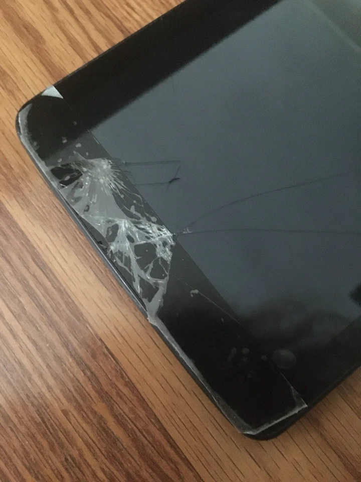 LG G PAD LG-V410 16gb Tablet,Works,Cracked Glass,Bad Port,Good Batt OEM BL-T12🔋 - Image 4 of 4