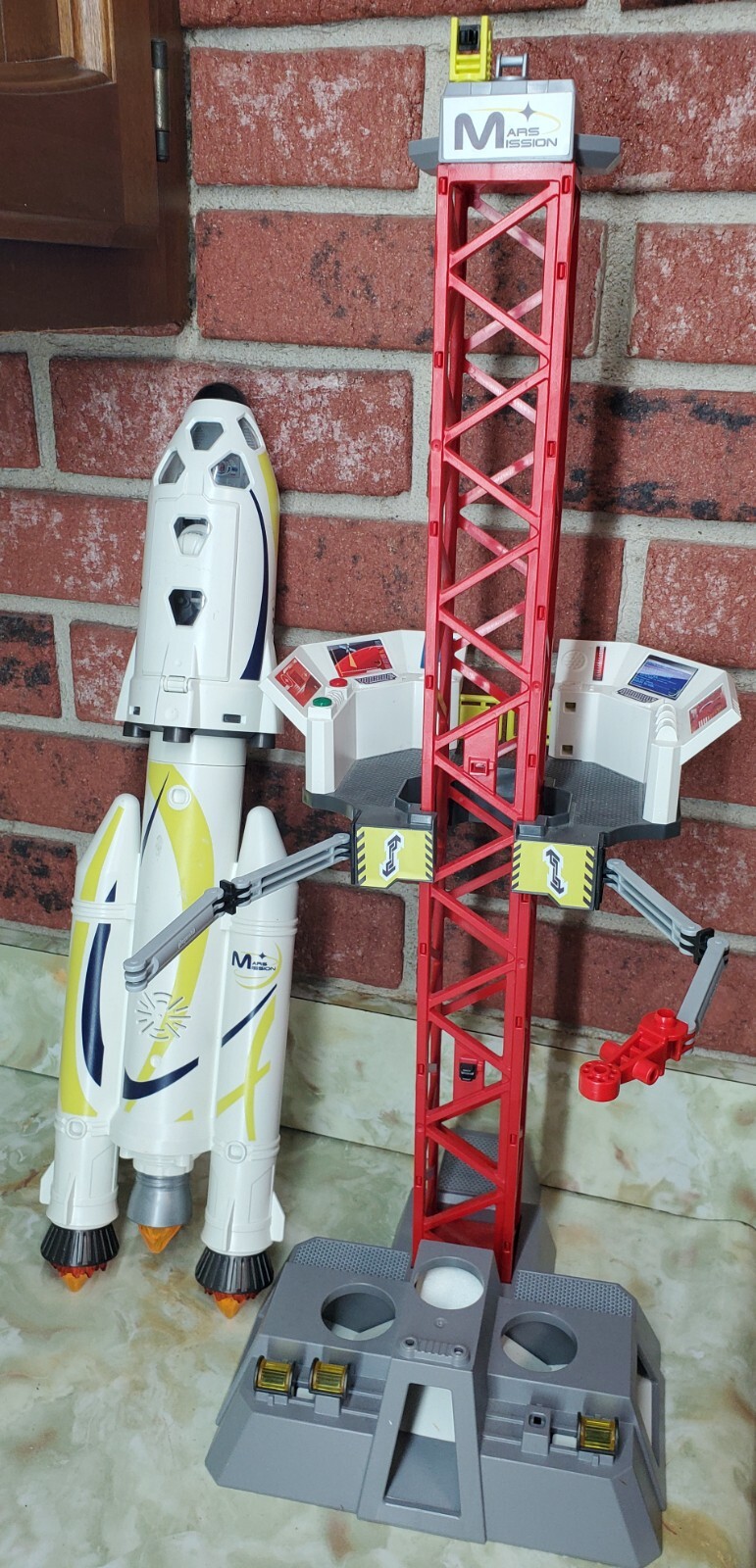 Picture 16 of 23