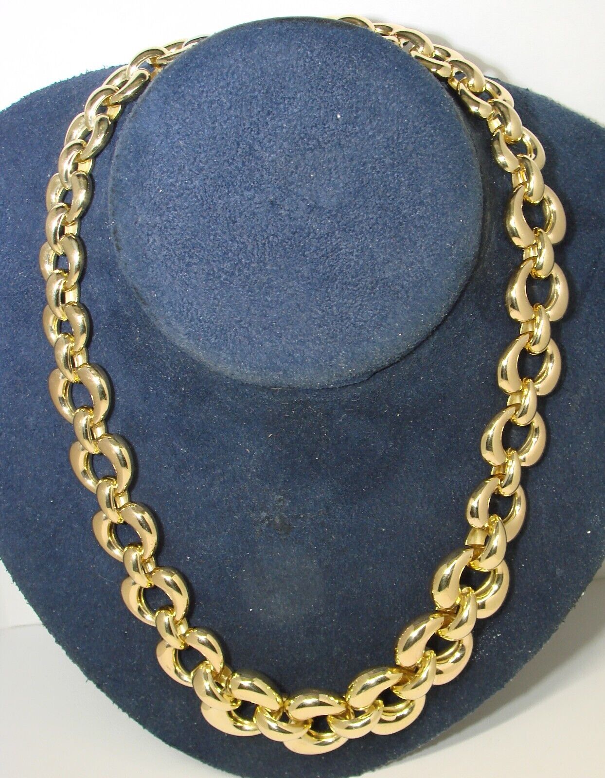 18K YELLOW GOLD NECKLACE - image 1