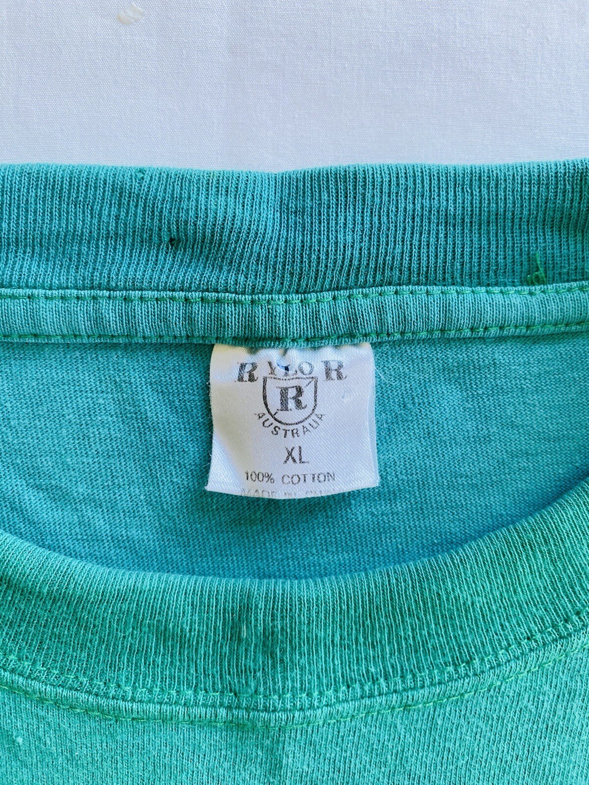 TAZ Tasmanian Devil Vintage Green Christmas Holiday T… - Gem