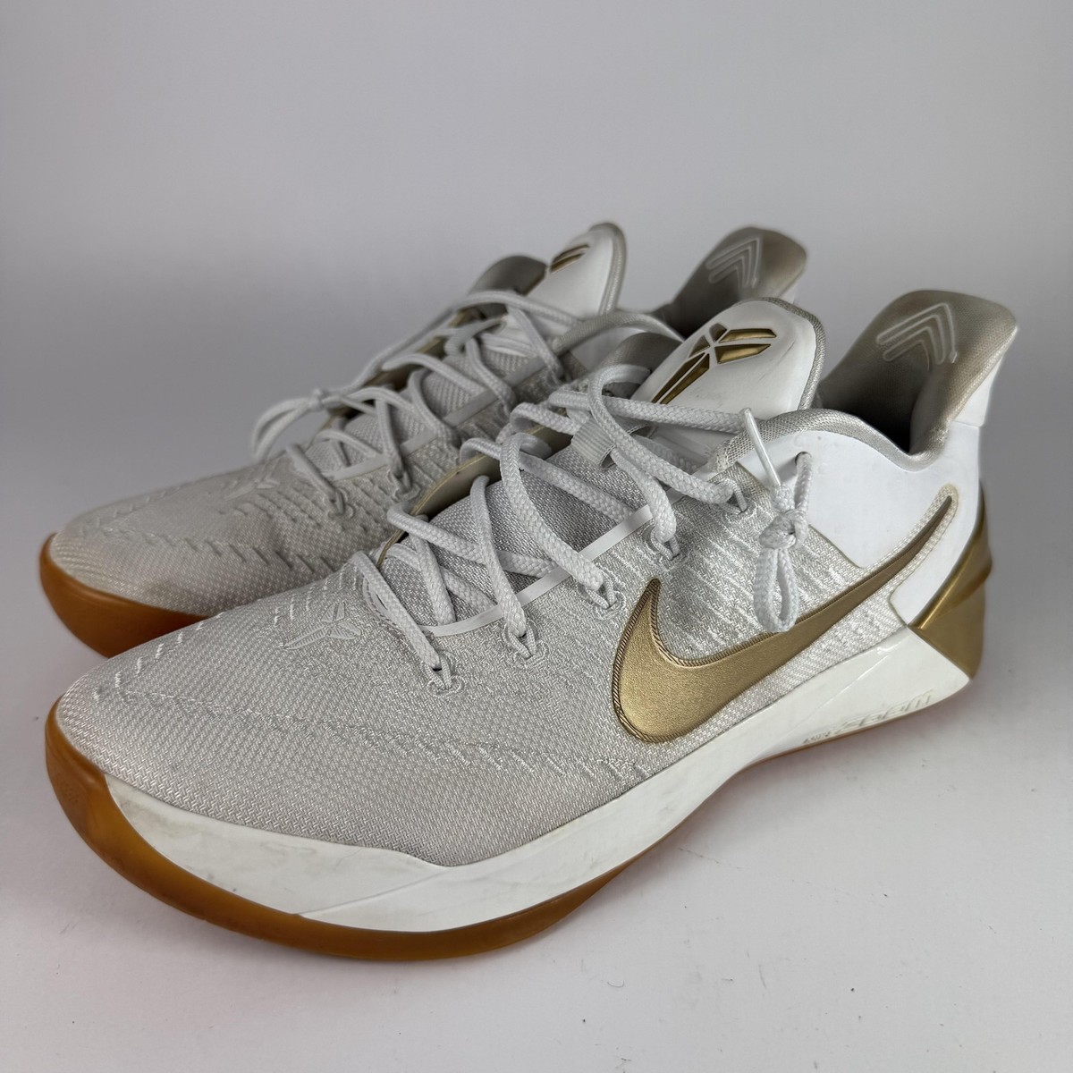 Nike Kobe A.D. Big Stage Sneakers Mens Size 9.5 White Gold Shoes