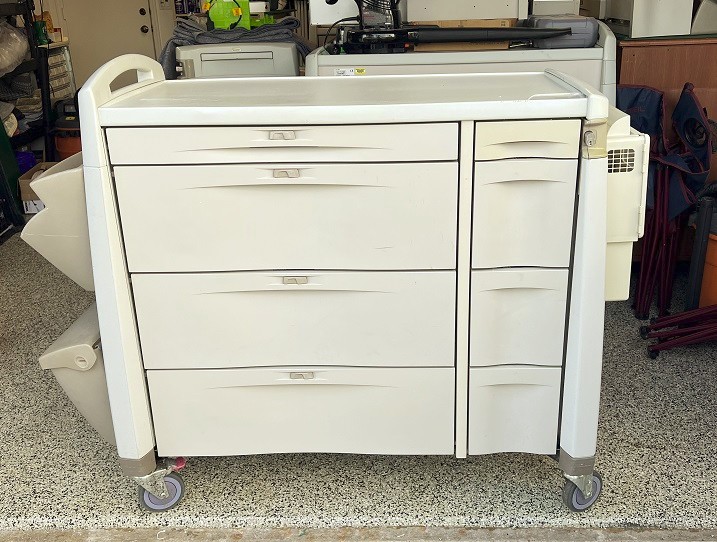 Avalo PCXL Medication Cart with NEW Top (8 Drawers)