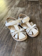 Stride Rite Kehlani white leather T-strap sandals laser-cut Size 10 Girls