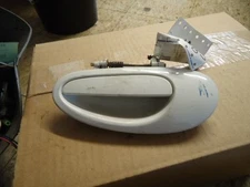 99 CONCORDE DOOR HANDLE 27266