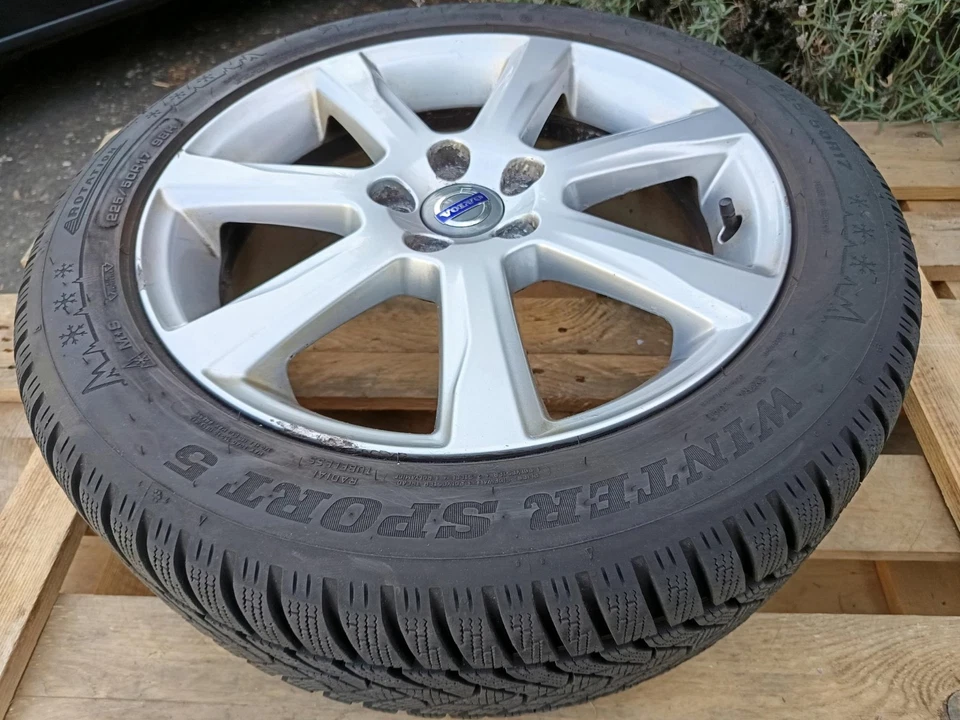 DUNLOP Winterreifen 225/50/R17 Auf Volvo Alufelge Gebraucht 7mm - Bild 4 von 4