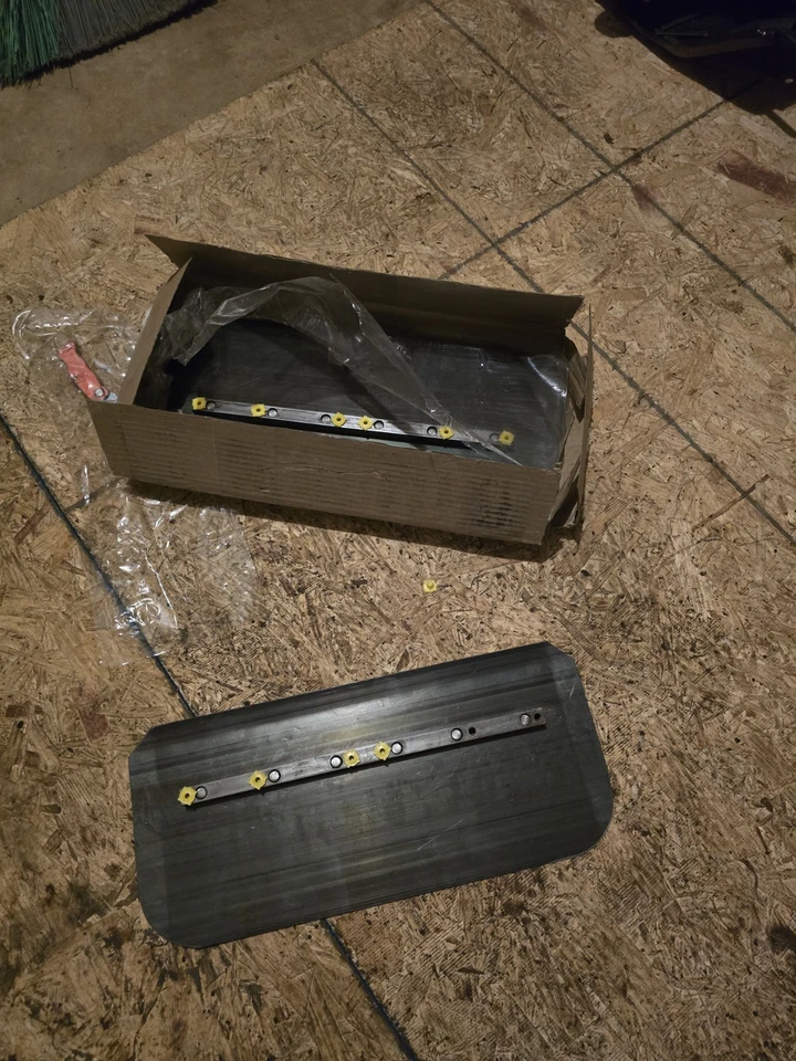 Cuchillas cepilladoras de alta resistencia Dewalt para carpintería Foto 2 de 3